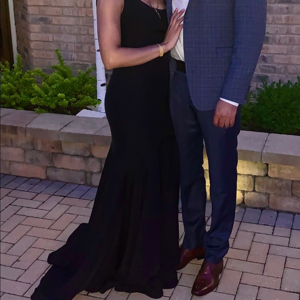 **Worn Once for a few hours** PORTIA AND SCARLETT MARGAERY GOWN